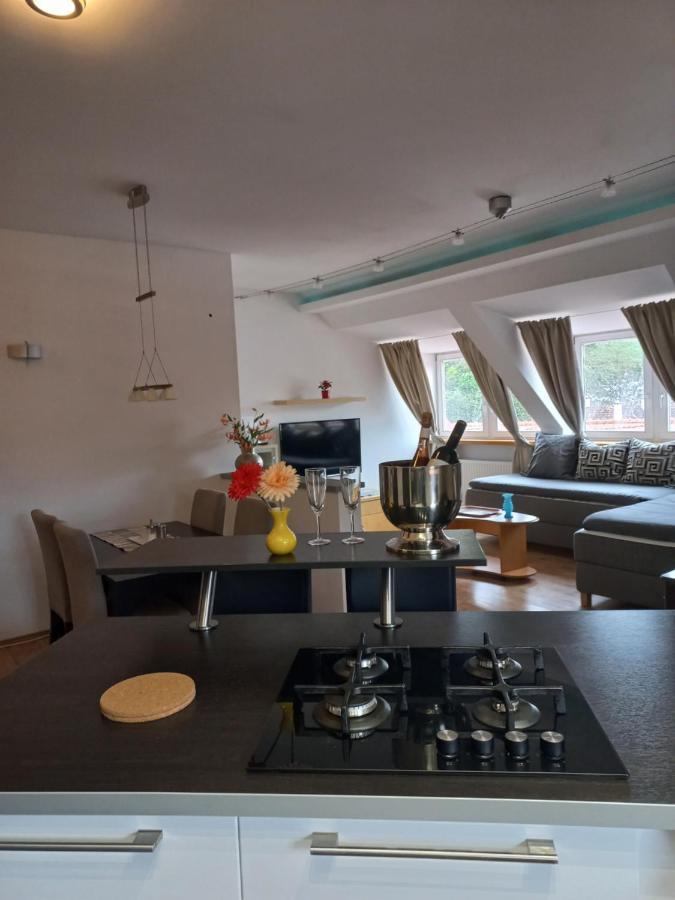 A-M Condominium Veszprém Eksteriør billede