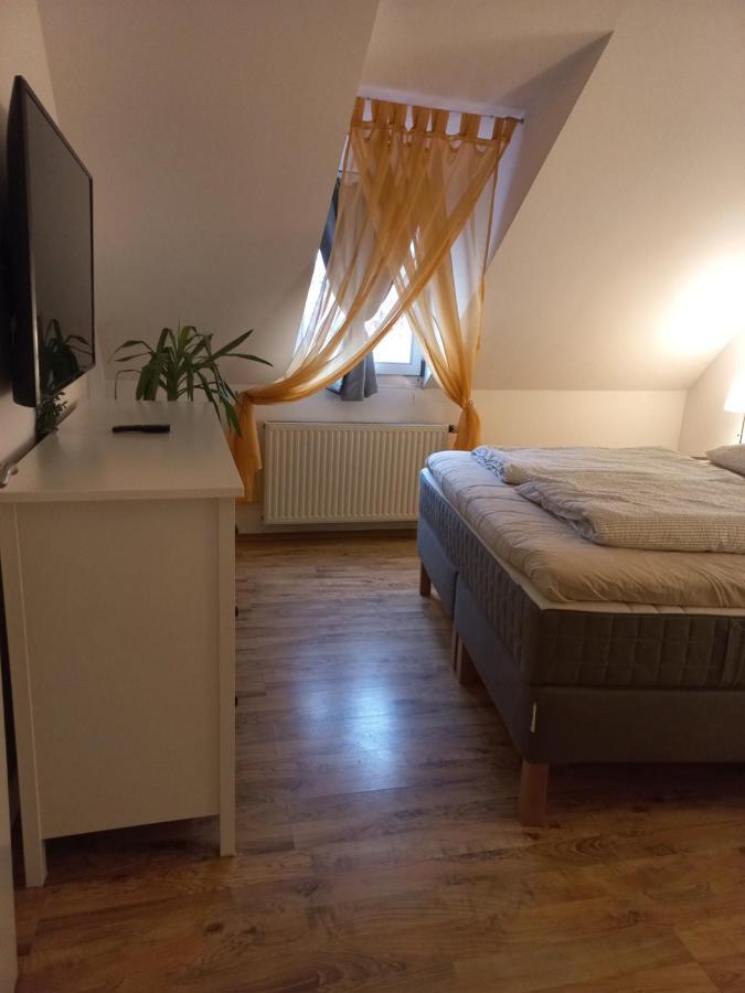 A-M Condominium Veszprém Eksteriør billede