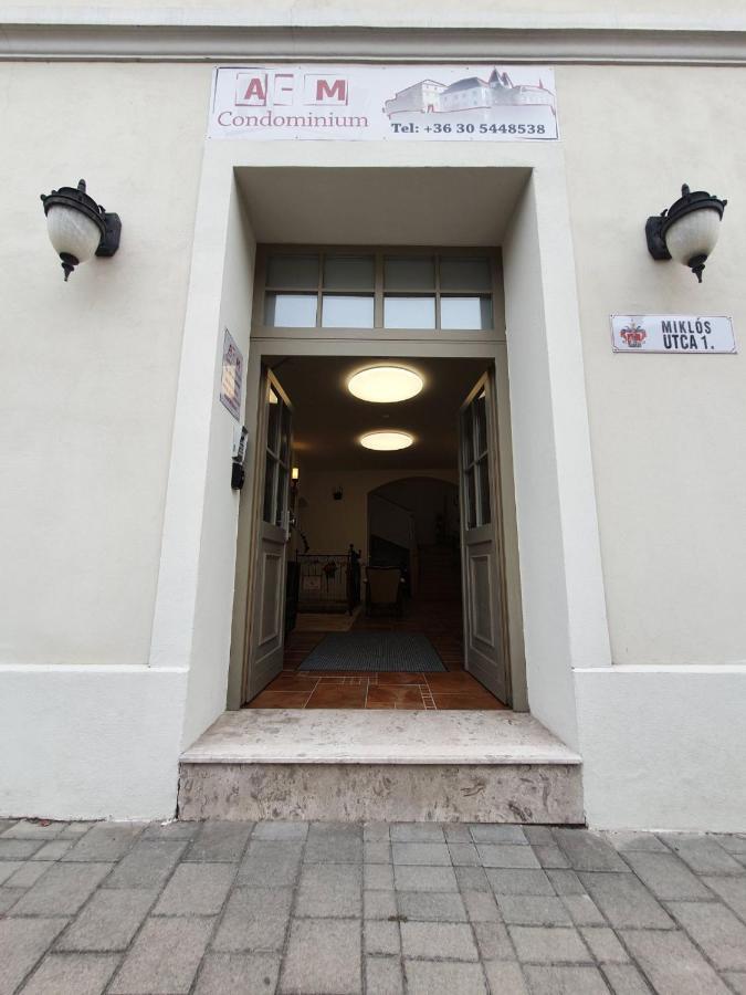 A-M Condominium Veszprém Eksteriør billede